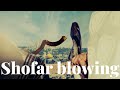 Powerful double Shofar blowing