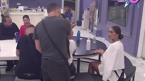 GASTOZ SE ZALETEO NA ANĐELU, HITNO PREKINUT PROGRAM: Urlao iz petnih žila, ona prebledela od straha!