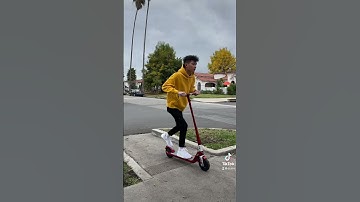 As easy as pie 🍰 #unagi #speed #portable #rented #affordable #urbanexploration #commuters