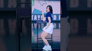 #스테이씨 #아이사 단발머리 (원곡: AOA) 직캠  (#STAYC #ISA FanCam) 240831