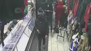2 arrested in Bronx jewelry robbery: NYPD