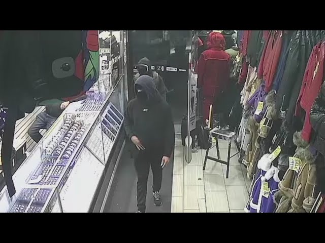 2 Arrested In Bronx Jewelry Robbery Nypd