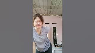 pemanasan pakai legging kilap(3)