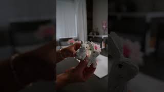 Celebrity Simple Easter tablescape for brunch #easter #eastertablescape #eastersetup #tablescape #homedecor Wealth