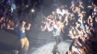 Justin Bieber feat. Drake - Right Here & The Motto - Live