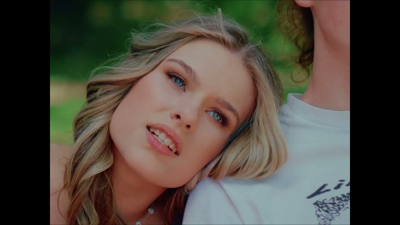 Chloe Sea - Call it a Day (Official Video)