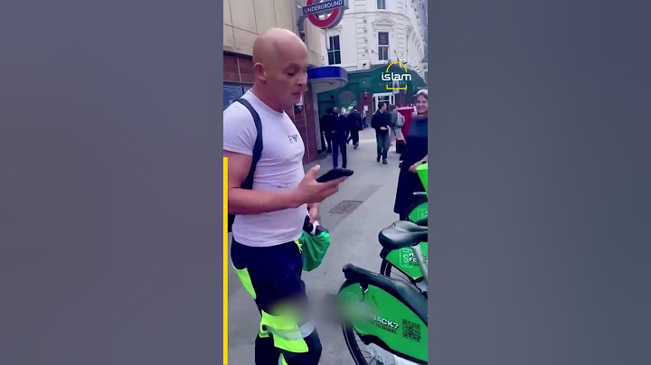 Man steals Palestinian flag from woman in racist attack | Islam Channel