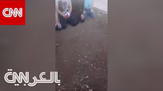 أحدهم يحمل الجنسية