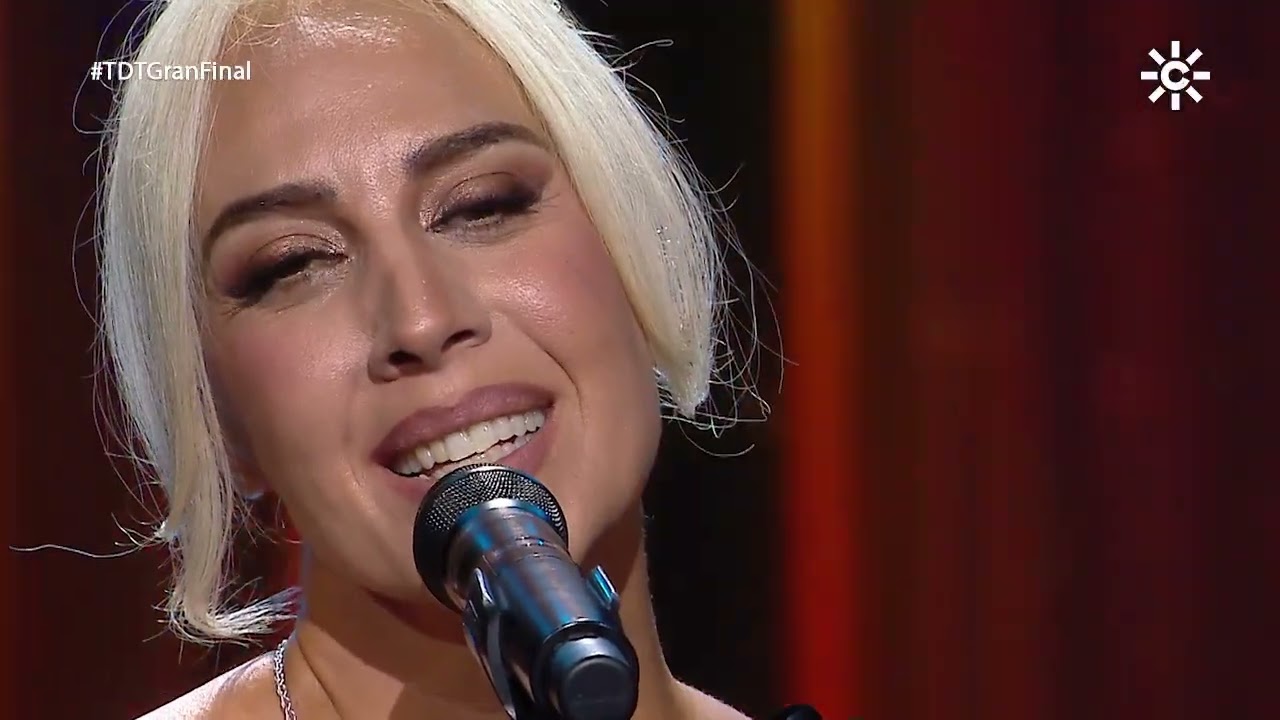 Mónica Naranjo nos regala 