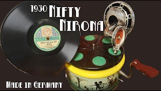 1930 German Gramophone - Nifty Nirona - Toy Windup Phonograph - Red Red Robin - Little Marvel Record