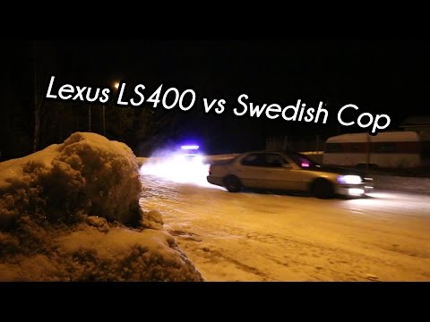 Lexus LS400 vs Swedish Cop