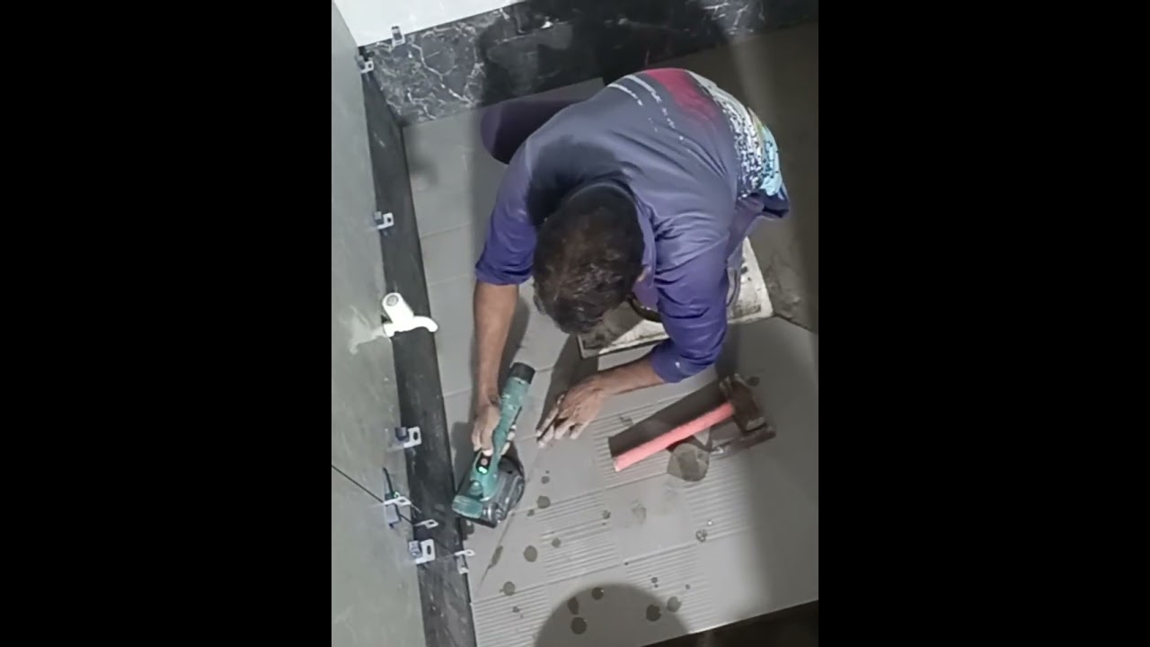 Indian pen mein full body tiles