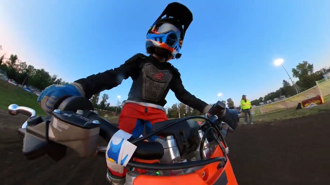 Cosmo Gets 3rd in Moto2 