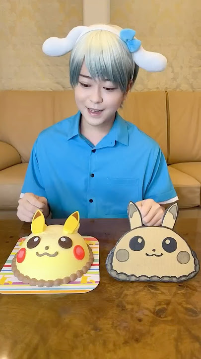 EAT A CARDBOARD CAKE！#asmr
