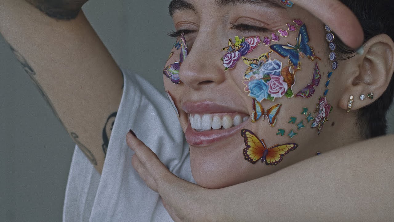 ADAPTURE - Avant-garde Hero