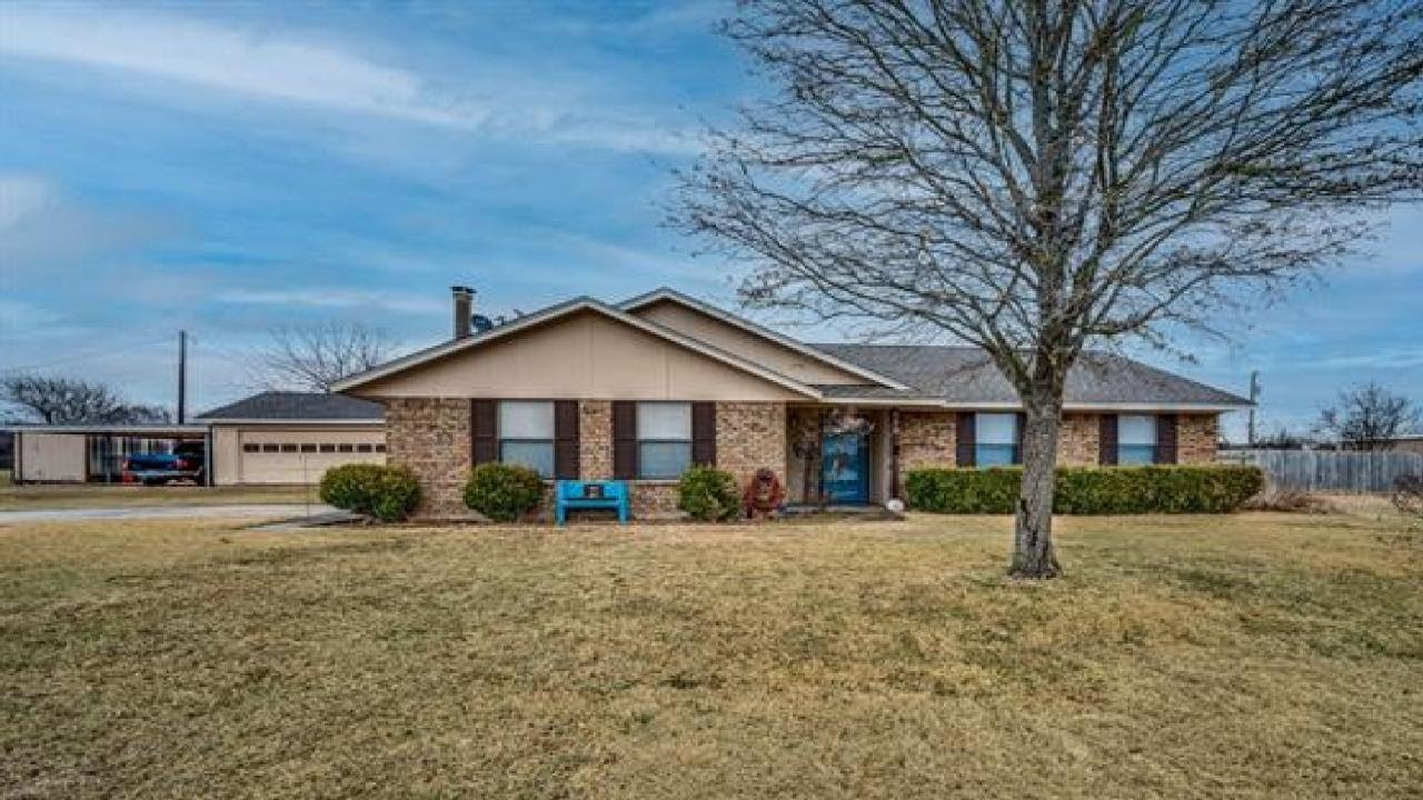 530 Lonquist Road, Midlothian, TX Presented by The Escalante Realty