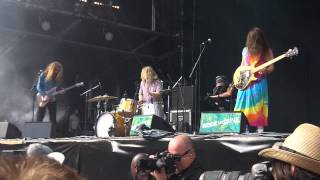 Fuzz - Fuzz's Fourth Dream (Rock En Seine 2015)