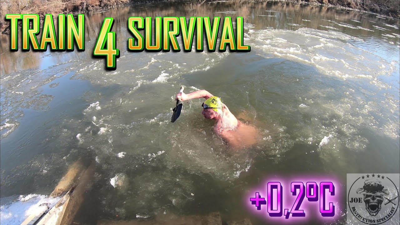 ICE BLOCKS IN THE RIVER - COLD STEEL SHOVEL SAVED ME - SURVIVAL TRAINING IN THE ICE MARCH WATER