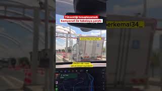 Avrasya Tüneliinden Geçmeye Çalışan Kamyonet Sürücüsü Yüksekliği Yanlış Hesapla Demir.....