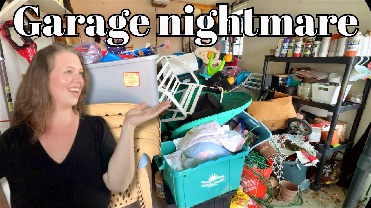 2 Girls & 2 Hours! Extreme Hoarder Garage Clean Out! Clean Declutter ...