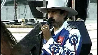 Banda Pequeños.. "Luna Llena - No Necesitas a Carlo" Banda Pequeños.. "Luna Llena - No Necesitas a Carlo"