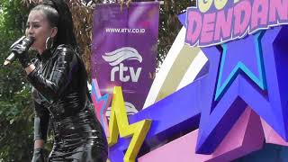 Jangan Pegang Dulu cover  Lia Callia  Goyang Dendang Rtv
