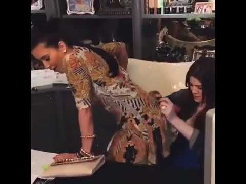 Kim Kardashian twerking for Khloe