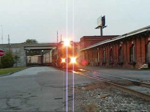 AWESOME Ex. CR SD50-2 and K5LA! CSX Local F787-11 Arriving into Augusta, Georgia 9/11/09