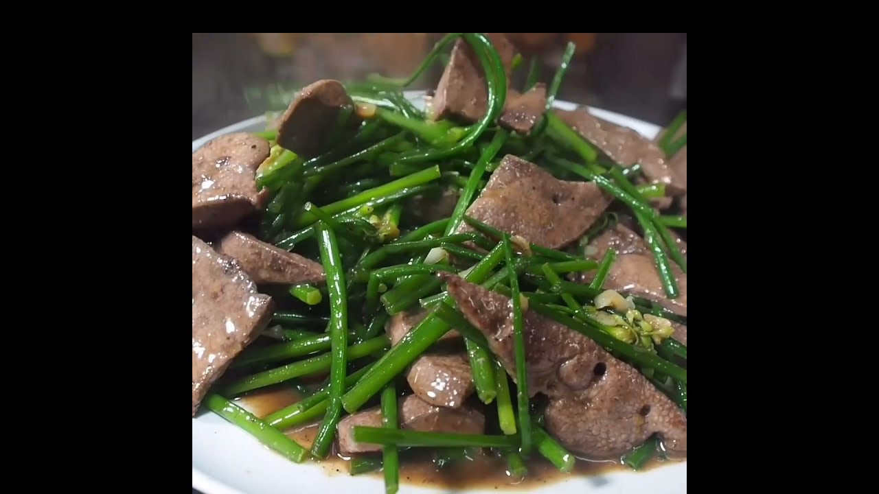 ดอกกุยช่ายผัดตับ ศุภชัย เสมอมิตร โหน่งโชว์ l เข้าครัวกับคุณโหน่ง