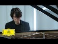 Capture de la vidéo Seong-Jin Cho – Handel: Menuetto In G Minor (Arr. Wilhelm Kempff)