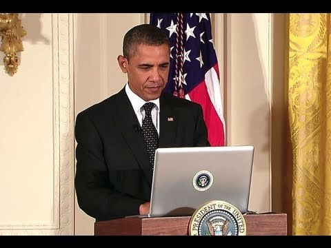 Videó: A 10 Népszerű Tweetéből Három Obama