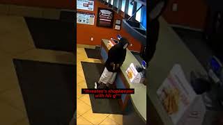 Off-Duty Cops Stop Restaurant Robbery