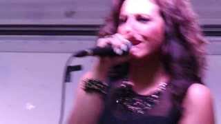 Video thumbnail of "Melina Almodovar ( La Muneca De La Salsa )"