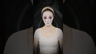 Grime Is The Blue-Skinned Queen Of Hearts Of The Fifth Personality, Mrs. Red, Alice In Wonderland.