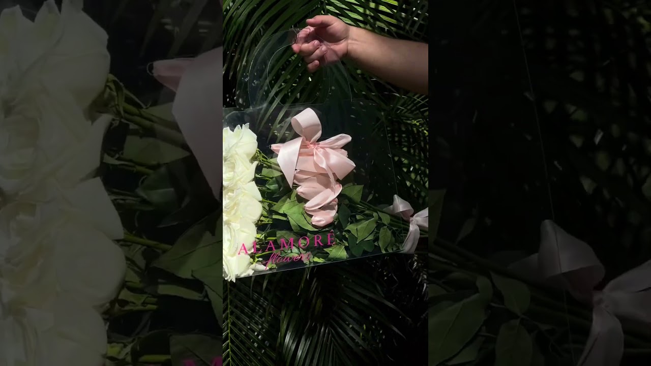 The new style, blooming bag, exclusively available in Miami only with us. 