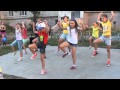 Street dance Hip-Hop. Уличные танцы. Маленькие дети танцуют хип-хоп. Праздник во дворе-2013