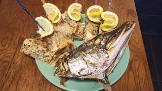 Щука фаршированная грибами.