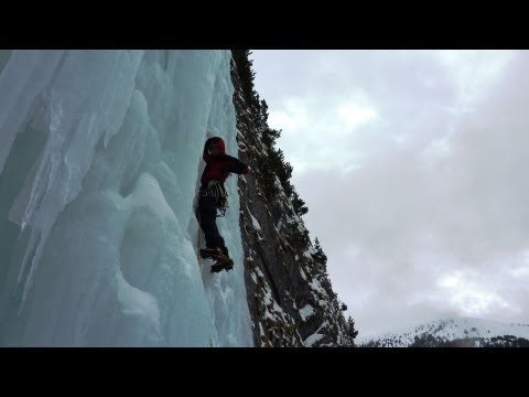 Eisklettern im Averstal