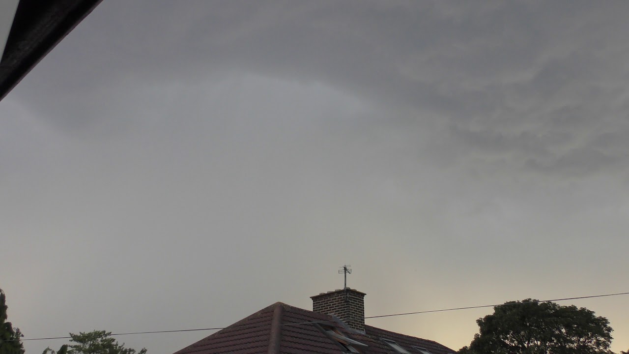 airshow schedule share unusual Thunderstorm Sky just ahead of lightning in sweltering heat 39C Cambridge UK 25jul1