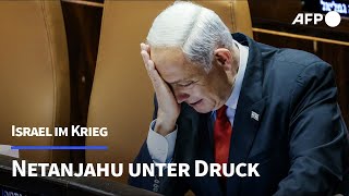 Netanjahu unter Druck: "Er muss weg" | AFP