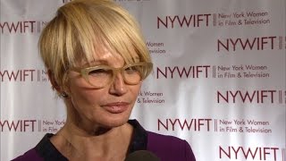 Ellen Barkin Rushed to Hospital After Choking On Her Lunch