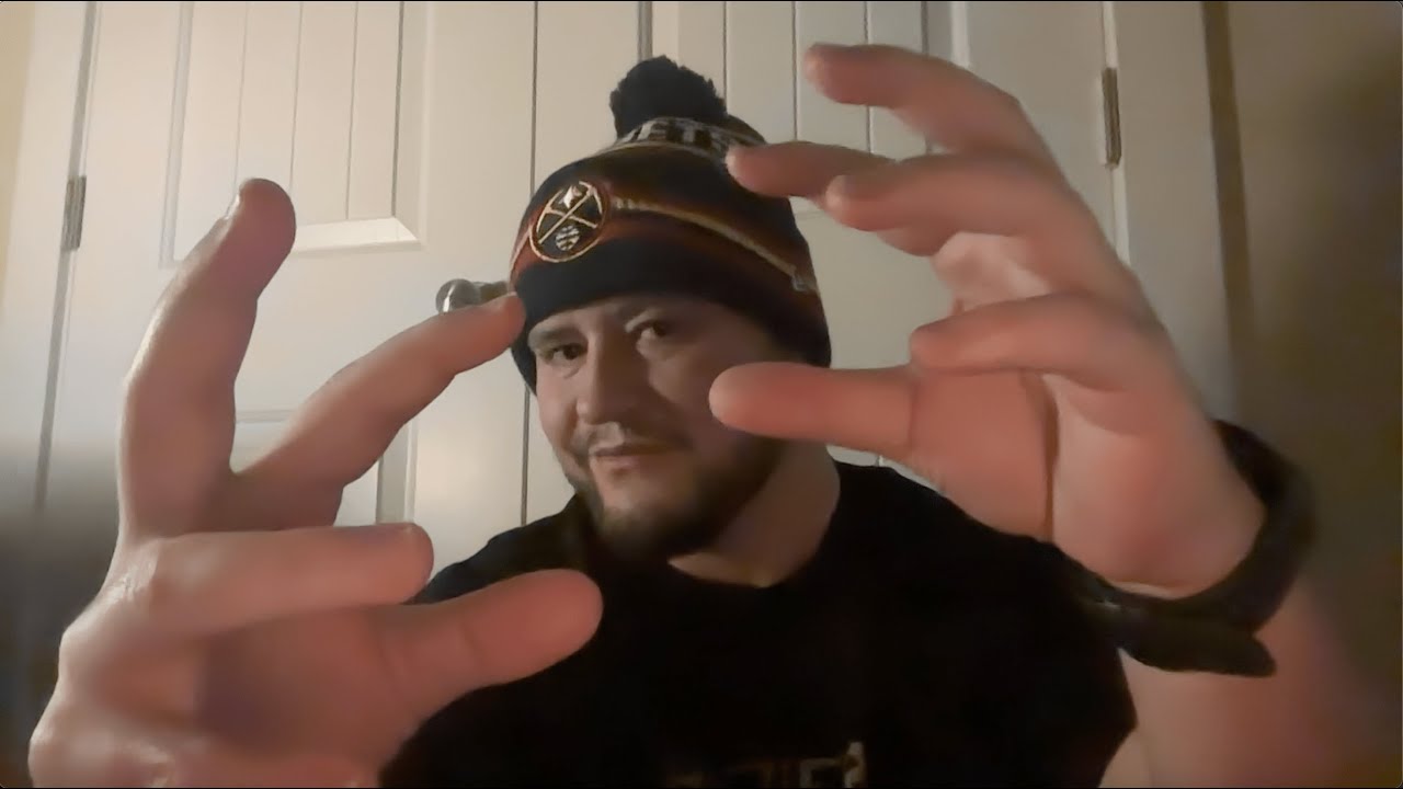 ASMR: Calming Hand Movements - New Year Goals and Gum Chewing