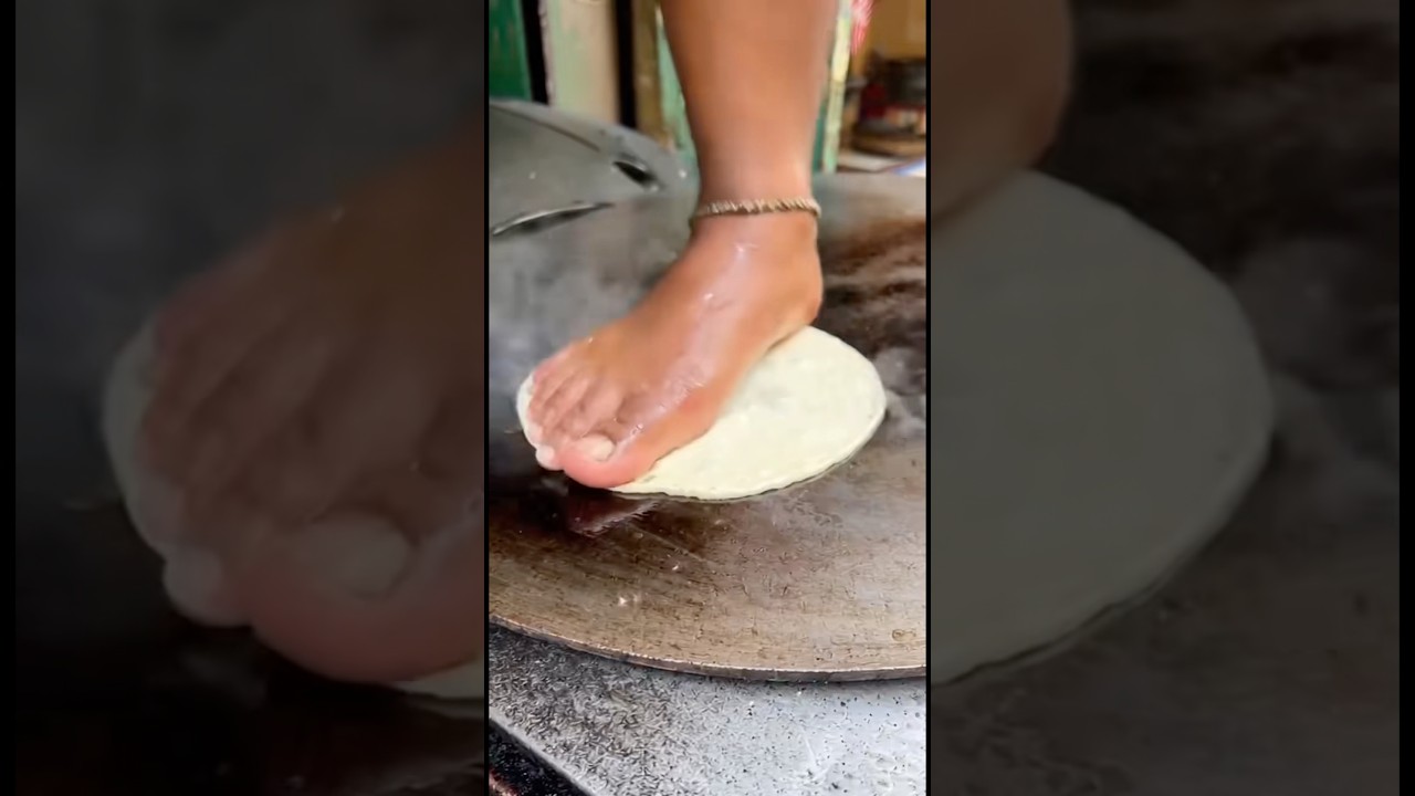 azab suka mokel makan roti rasa kaki prindapan