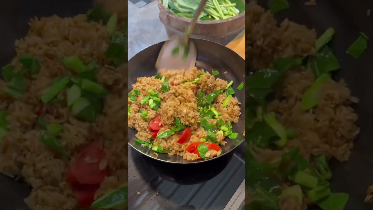 เคล็ดลับการทำ ข้าวผัดรถไฟ เมนูในความทรงจำสมัยเด็ก#วิดีโอบล็อก #กุ้ง #recipe #viralvideo#cooking#food