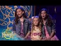 6-jarige Roos zingt 'Mag ik dan bij jou?' | We Are Family 2015 | SBS6