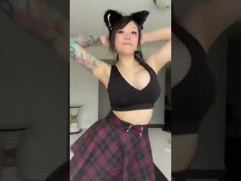 Unexpected Ending 😘 Did you see 🩲🌮 WOW 🔥 Hot DownBlouse 🍆 Busty Shorts