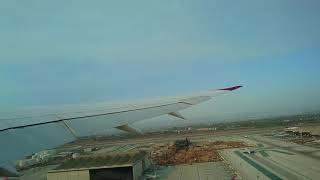 Virgin Atlantic Boeing 787-9 take off from LAX to Heathrow