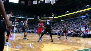 Deandre Jordan nasty slam over Greg Monroe. Ball almost goes in twice lol