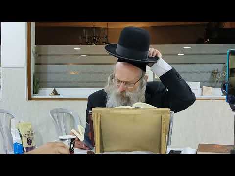 הרב אליהו גודלבסקי |  התפילה מועילה בשתי פנים כאשר אתה לא שם - קצר