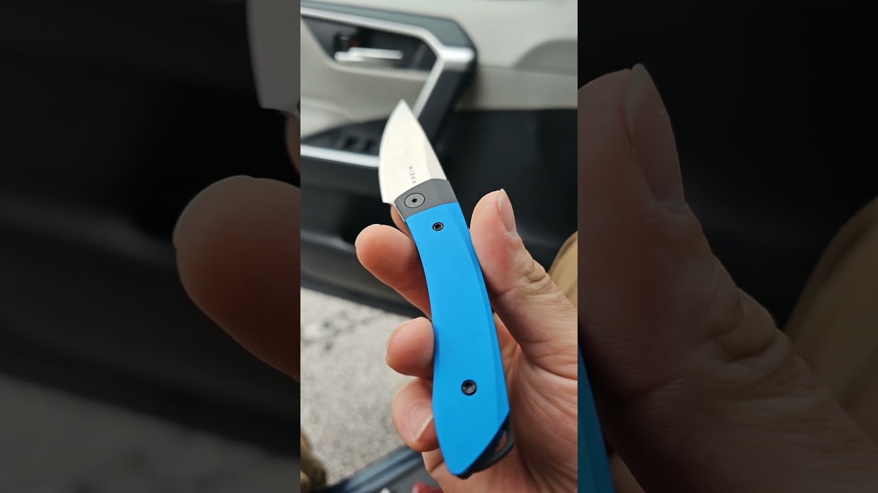 Kizer Mini MoMo Blue Drip 
